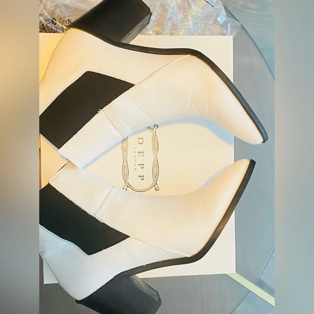 SOLD • SOLD Depp London Wide Fit Pointed Western Boots in White Leather - Picture 5 of 8